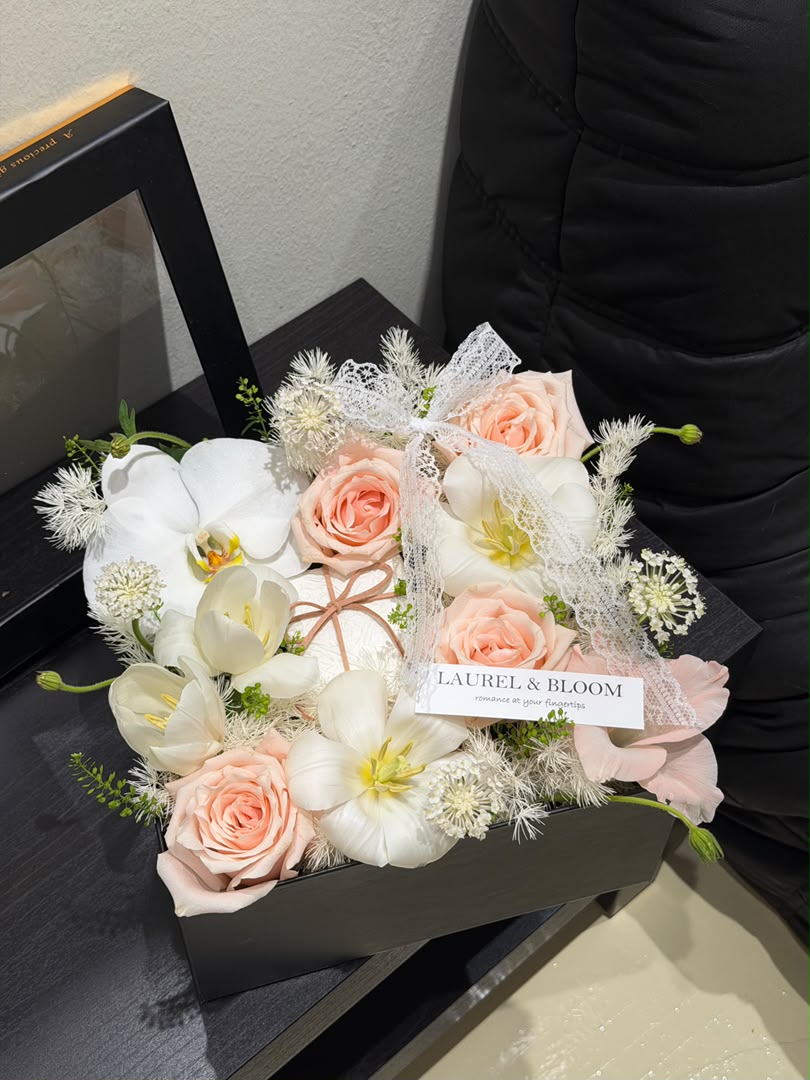 Laurel & Bloom Florals