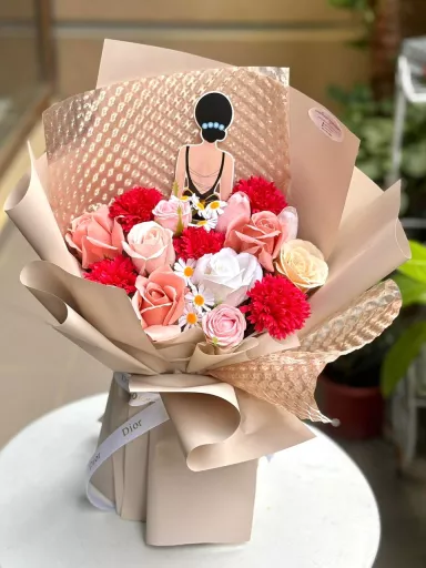 Grace Lady Soap Flower Bouquet （Soap Flower)
