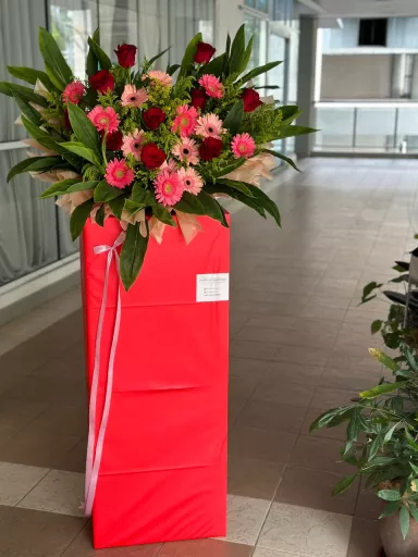 Joyful Celebration Grand Opening Stand (Fresh Flower)