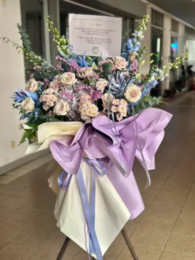 Violet Elegance Blooms Stand (Fresh Flower)