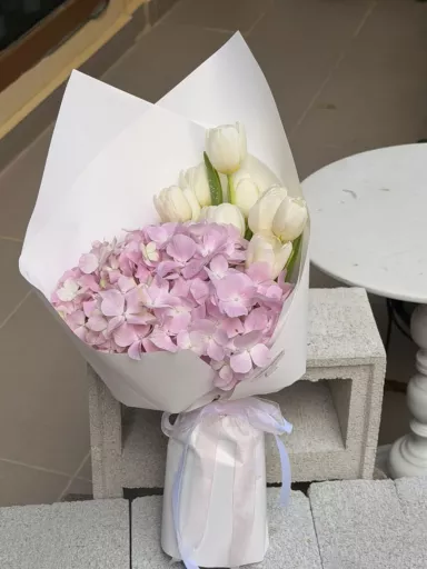 Hydrangea Tulip Pastel Bouquet (Fresh Flower)
