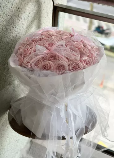Beauty In Blush Rose （33）(Fresh Flower)