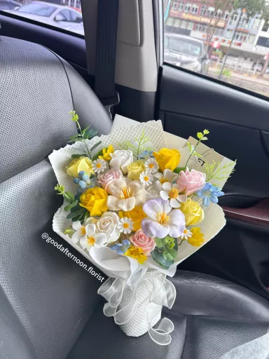 yellow soap flower JB黄色系混搭香皂花束