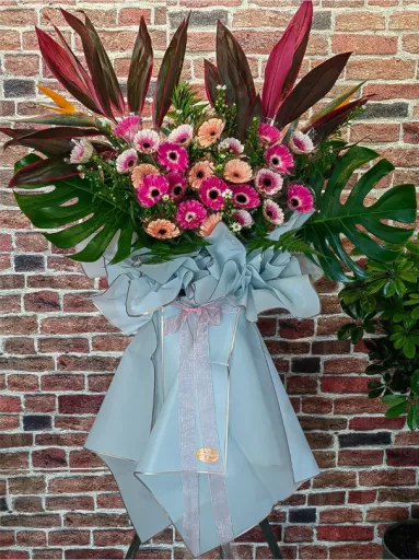 Emerald Grace Floral Stand (Fresh Flower)